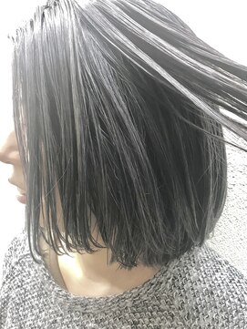 ライスラボニータ(La isla Bonita) ボブxグレージュ