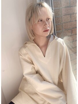 テトラ バイ ネオリーブ 横浜西口店(tetra by neolive) 大人気☆天使の透明感ハイトーンボブ