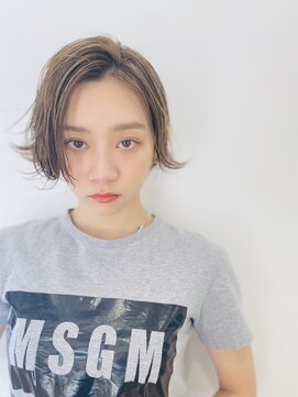 ディレクト 新宿(Direct) ショートボブ×ハイライトグレージュ