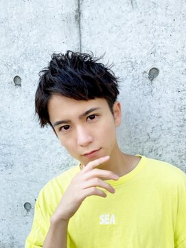 アクト 原宿(ACT) 爽やか黒髪ツーブロック刈り上げアップバングソフトスパイラル