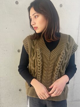 マリアバイアフロート(Maria by AFLOAT) 【山田】切りっぱなしボブ外ハネインナーカラー