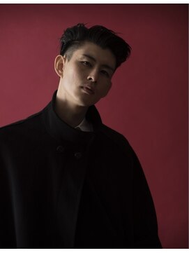 レッド(Red) アンチェンジブルショート