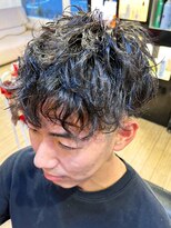 メイプルフェロー(MAPLE fellow)&nbsp;20代30代メンズツイストパーマ束感オシャレ感ショート