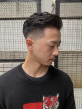 ウェルネス(Wellness) スキンフェード　パーマ