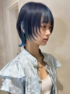 ユーフォリア 銀座(Euphoria) ウルフ/ウルフカット/ ハッシュカット/インナーカラー担当岩崎