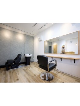 【マンツーマン×プライベート】マンツーマン施術とプライベート空間で周りを気にせずお過ごしいただけます