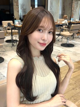 アフロート ルヴア(AFLOAT RUVUA) *20代30代40代◎小顔ロングレイヤーカットくびれヘア前髪顔周り