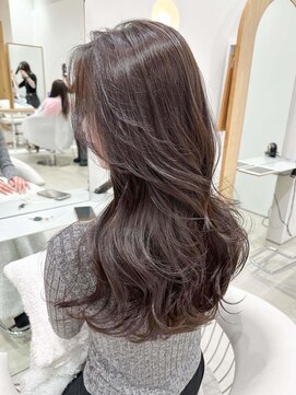 ノエシキカ(noe sikika) イメチェン/ホワイトブロンド/外ハネボブ/美髪/栄e11