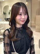 ミズチャーム(Ms.CHARM)&nbsp;シースルバング/くびれヘア/韓国/艶髪/前髪カット/顔周りカット