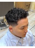宮城リョータ　オールバック　フェード　メンズパーマ