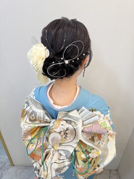 ミュール(meulu-) ゆるふわシニヨン