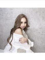 グリス(GRIZZ)&nbsp;【Sier yellow】#エクステ＃シアーカラー＃大人女子＃梅田