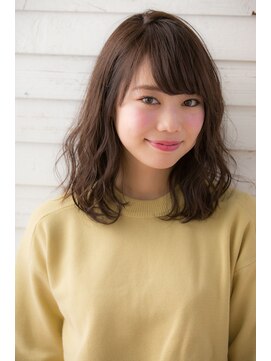 ガーデントウキョウ(GARDEN Tokyo) 小顔斜めバング＆厚めバングのマーメイドアッシュハニーヘア