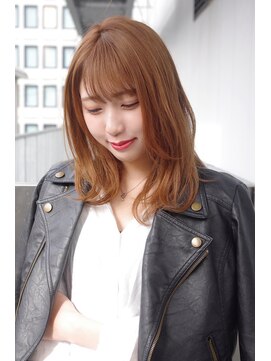 ビーハイブ 一番町店 アヴェダ(BEHIVE) 髪の毛が硬く見える方にオススメゆるウェーブ×ことりグレージュ