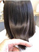 つやつやクリアグレージュ　シアーベージュ