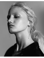 アンドインク(&inc)&nbsp;30代/40代大人ミディアムウルフレイヤー前髪あり小顔麻布十番