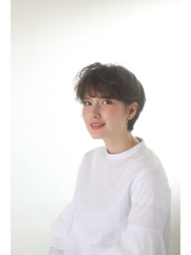 プッティ (putti) ショートパーマ