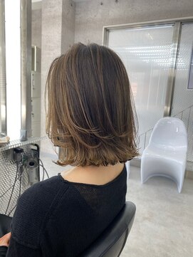 イキ 表参道(iki omotesando) モード/無造作ウェーブ/大人ガーリー[表参道駅]