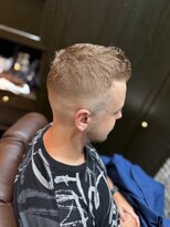 ミリオンバックス 御徒町店(Million Backs)&nbsp;スキンフェード/外国人ヘア/フェザーアップ<理容室>[メンズ]