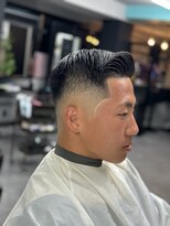 ヘアーラボ 樟葉(Hair Labo)&nbsp;サイドパート スキンフェード 南楠葉