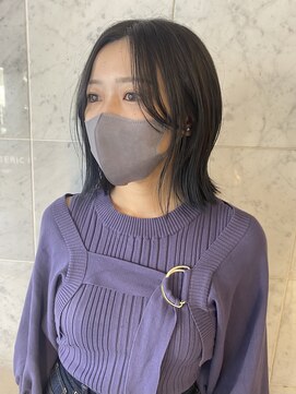 ヨー(Yoh-) 【ミディアムボブ/佐々木慧介】レイヤー/顔周り/外ハネミディ