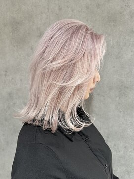 エアー 青山(AIR) ホワイトピンクパールピンクくびれヘア