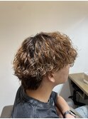 動き大きめ波巻きパーマ