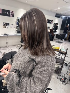 キング 枚方店(K!ng) 縮毛矯正髪質改善ハイライトレイヤーカット枚方美容室エクステ