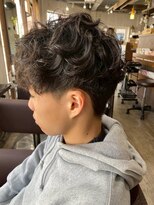 ビーチェ 小岩(Bice)&nbsp;簡単セットでキマる◎ダークスパイラルツーブロック/パーマ