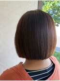 大人ツヤ感ボブ