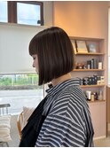 前下がりボブ
