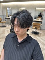 レイズ 名古屋(RAYS)&nbsp;ツイスパフェザーパーマ　センターパート　k