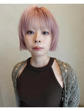 ルッチ 立川(LUCCI) ミニボブ／ホワイトピンク/ブリーチカラー