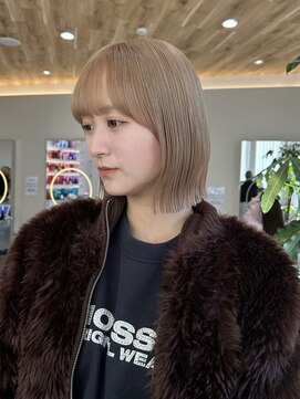 アーチバイケンジ(arch by kenje) ボブ/切りっぱなしボブ/ミルクティーベージュ