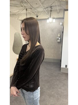 アクロ アオ(ACRO.ao) シングルカラーでツヤサラミルクティーベージュ