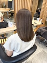 リファインド(REFINED)&nbsp;白髪ぼかし×透明感アッシュベージュ　大関