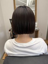 イン(yne.) 縮毛矯正でボリュームダウン