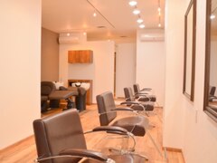 Loquat hair salon