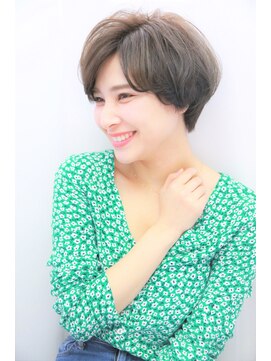 エフ 心斎橋(F a firm faith) 束感ショート/オーガニックカラー/ボブショート