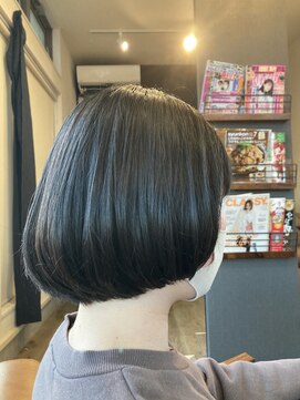 アンバー(amber) マッシュボブ