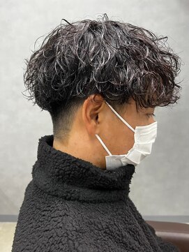 リット×ベリエ(Lit.×belier) 波巻きスパイラルパーマメンズマッシュツイストスパイラルパーマ