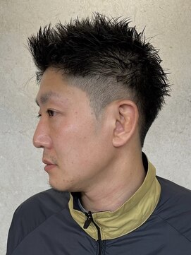 ビスクヘアデザイン(bisq hair design) 刈り上げ　フェード　短髪　スパイキーショート　ベリーショート