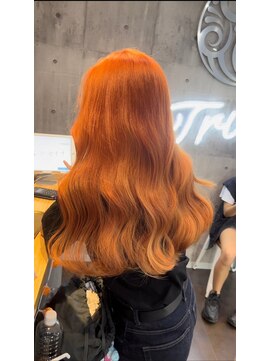 トゥルークリエイション 渋谷(True Creation SHIBUYA) 他と被らない原色カラー