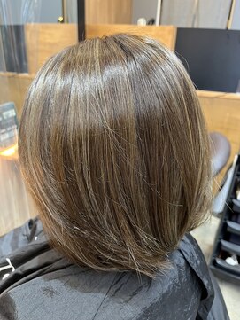 リベアトウキョウ 大島店(ReverTOKYO) ボブ/レイヤー/アッシュ/ベージュ