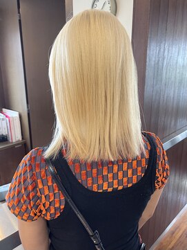 ダアッカ(da acca) 抜きっぱなしブロンド