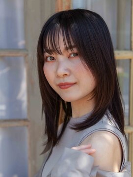 リュープリエ 笹塚(Lieu plie) 顔まわりミディアムレイヤー