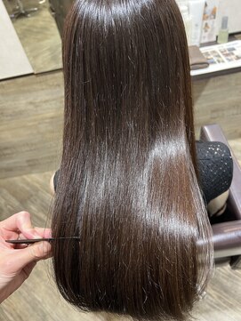 ダンディゾン ブルー 神楽坂(Dans Dix ans bleu) 【DansDixans】秋の寒色系オリーブカラー