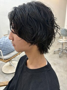 ロミー 本厚木(ROMMY.) メンズヘアカット黒髪ツイストシャドウパーマサーフフェザー韓国