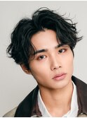 心斎橋フェザーパーマフェザーショートセンターパート20代緩め 