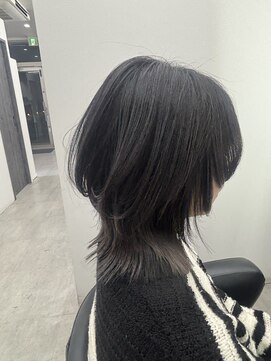 プレジールバイラファブリック(PLAISIR by LA FABRIQUE) 【下田】くびれウルフショート